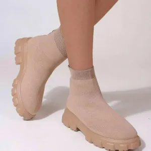 Elevate Your Style with Luxury Mesh Round Toe Platform Boots