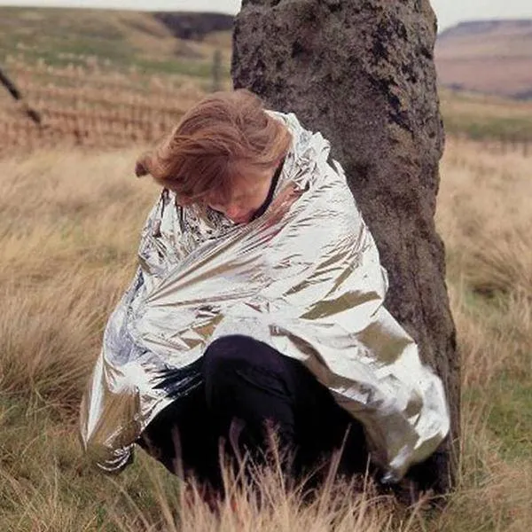 Pack of 10 - Large Emergency Survival Blankets 210x130cm, Outdoor Thermal Silver