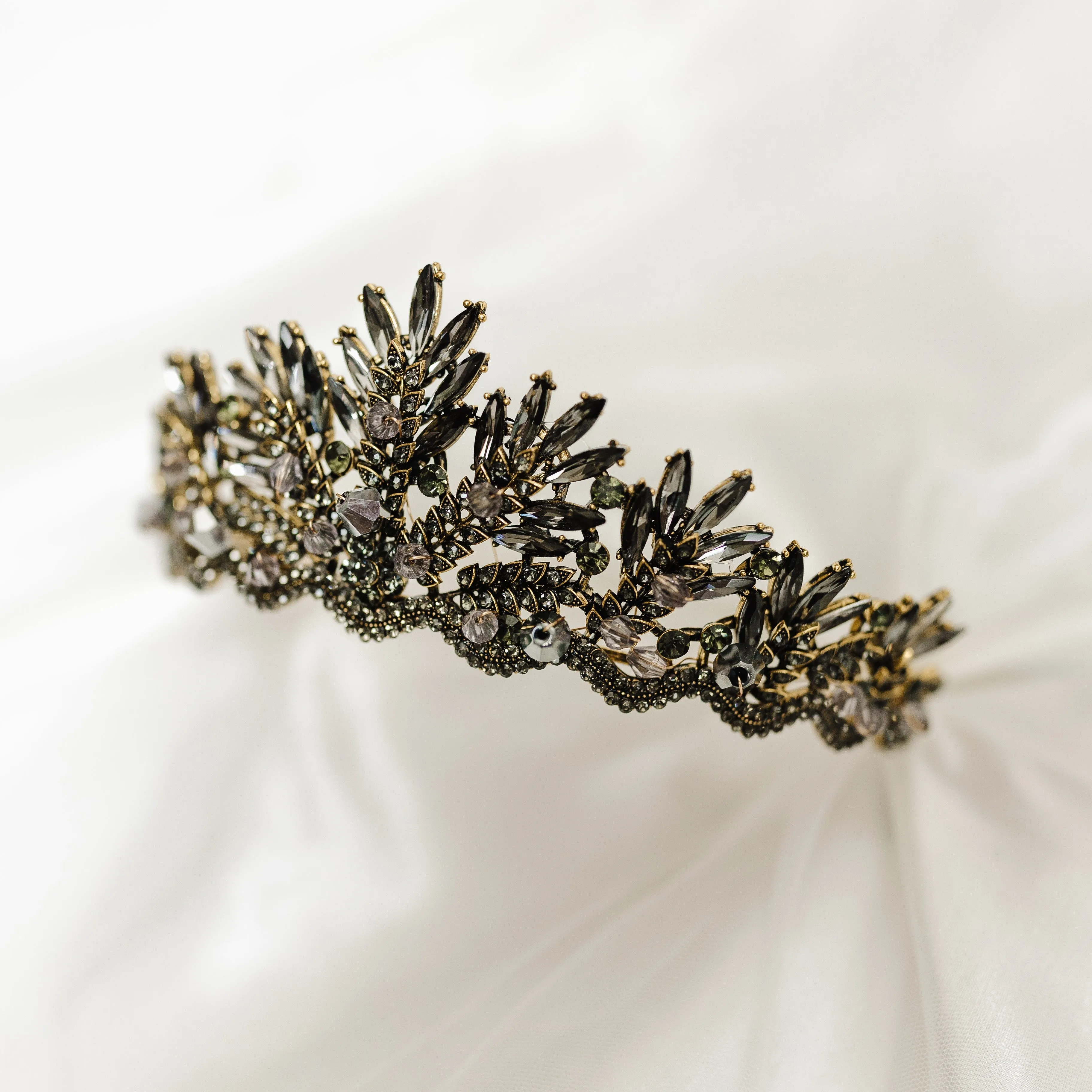 Petra's Tiara in Black