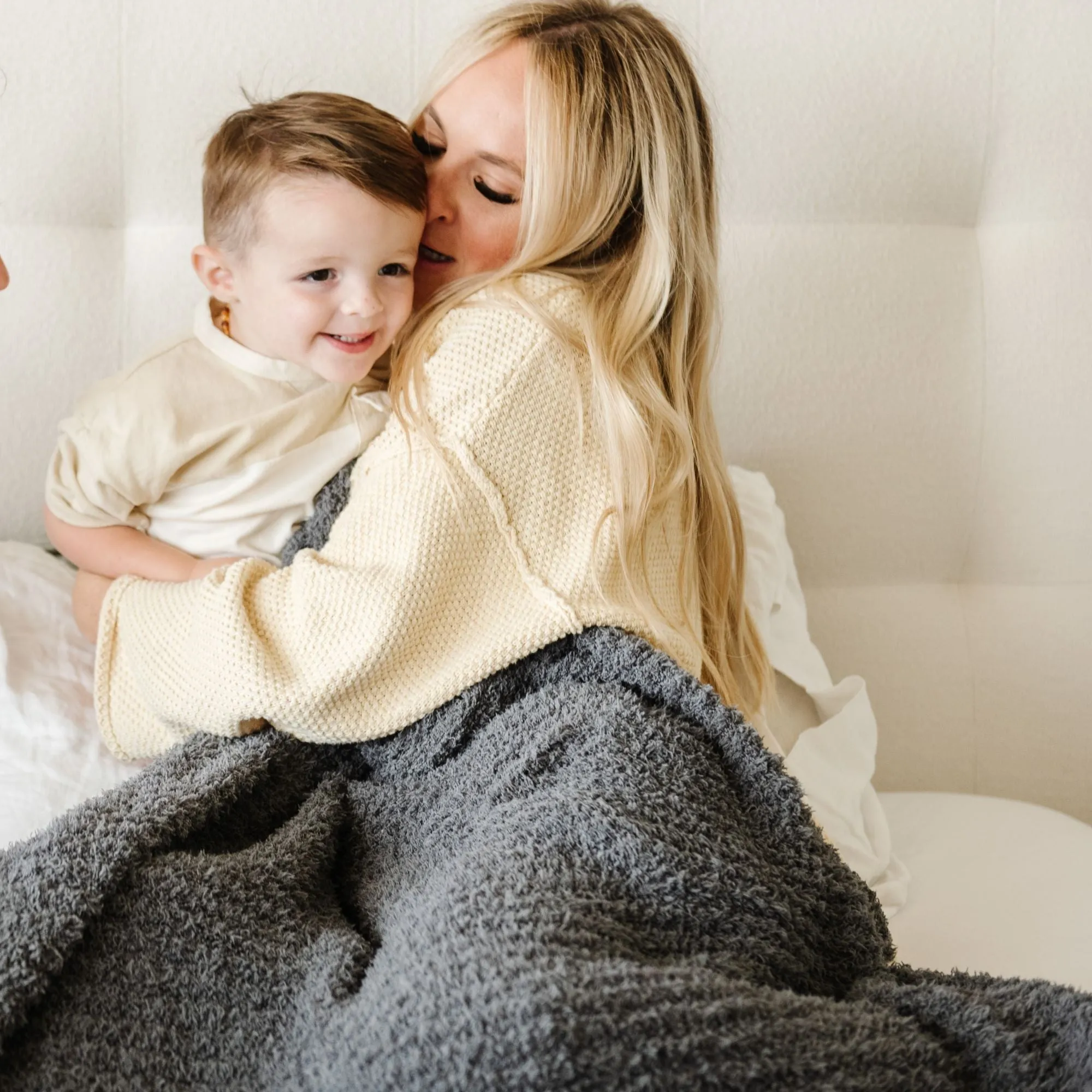 RIBBED BAMBONI TODDLER BLANKETS