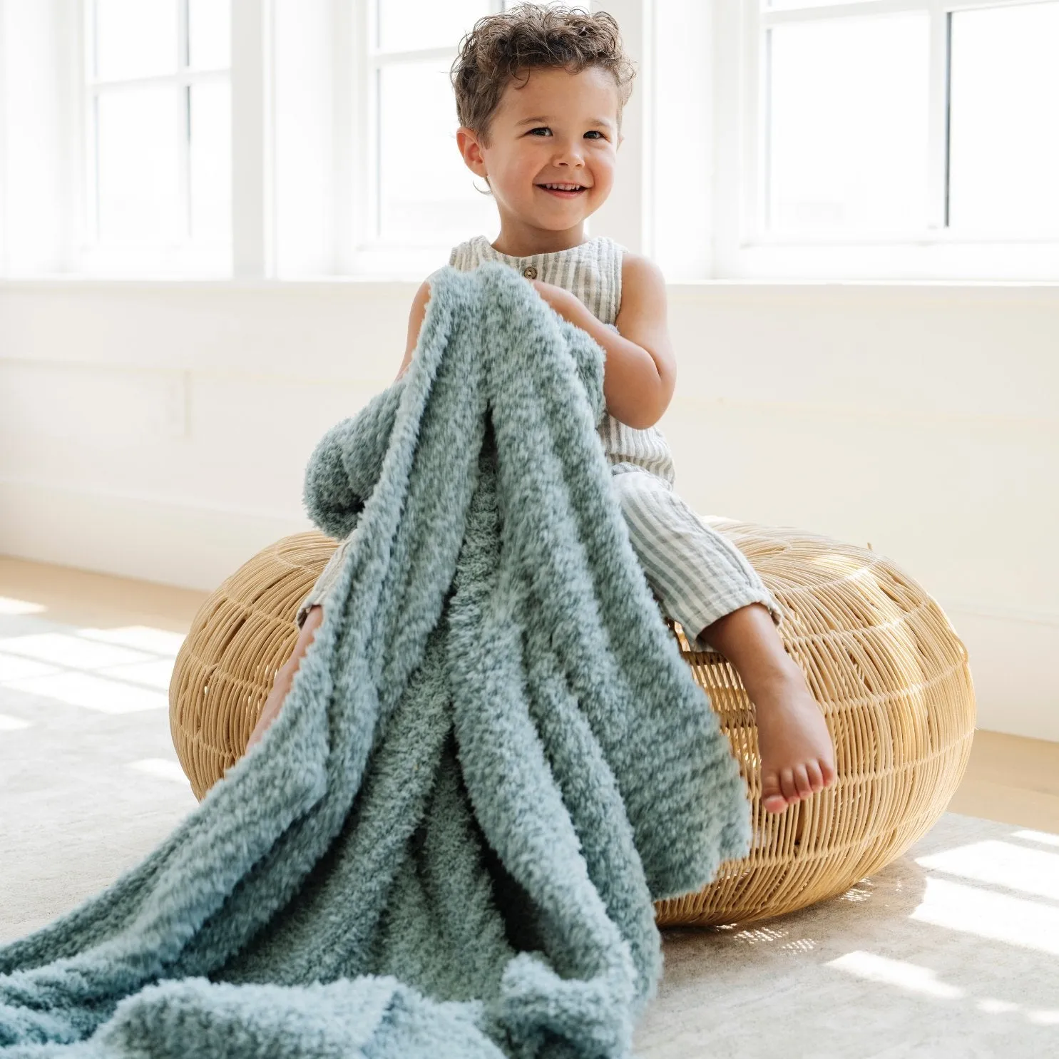 RIBBED BAMBONI TODDLER BLANKETS