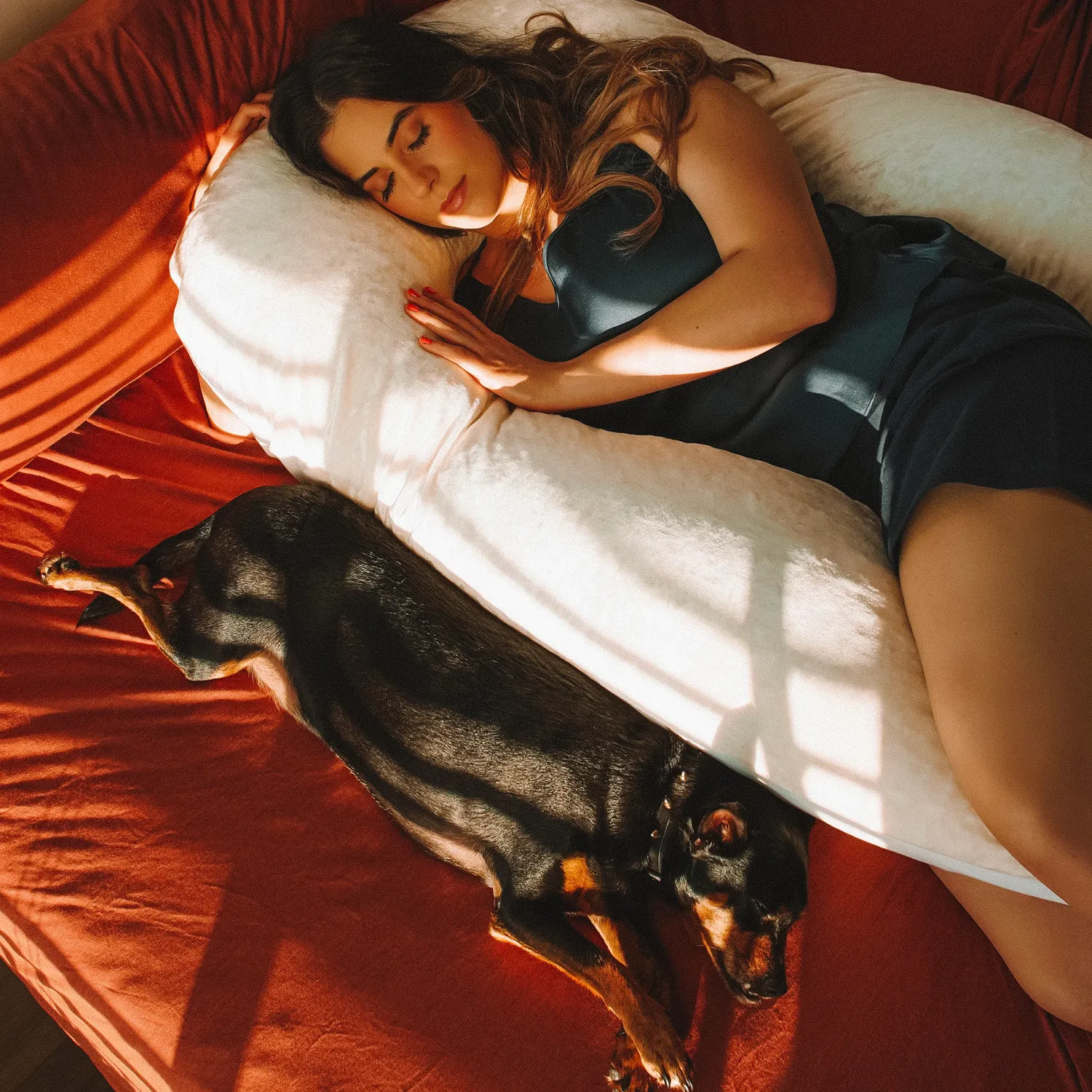 Yana Sleep Pillow